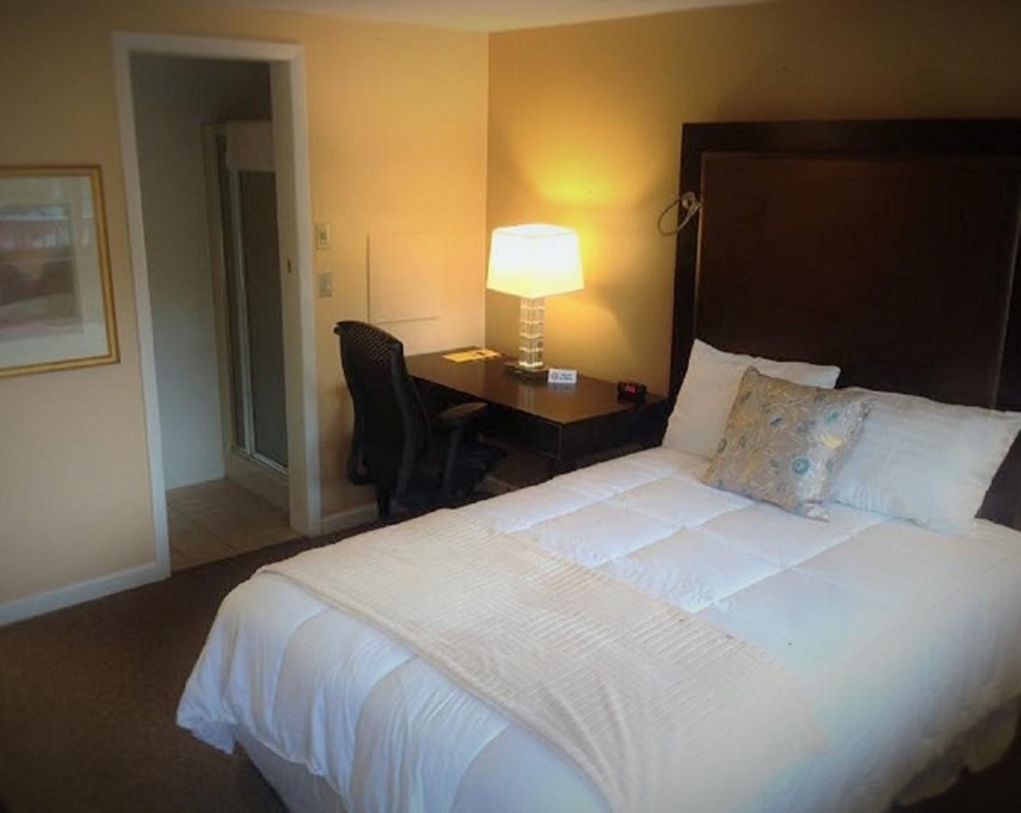 Wayne Inn Honesdale Екстер'єр фото